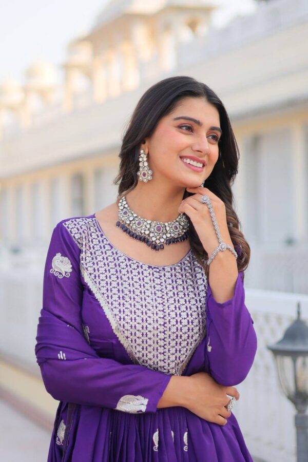 Majestic Elephant Embossed Georgette Gown Set - Image 15